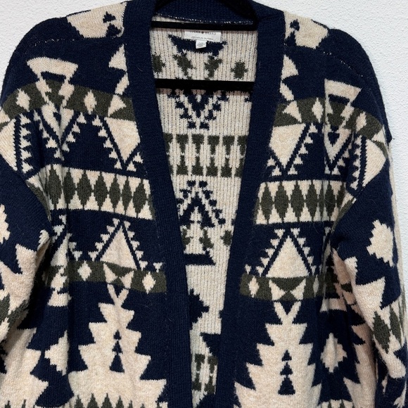 Lucky Brand Beige and Navy Open-Front Aztec Cardigan Sweater size Large - Picture 3 of 8